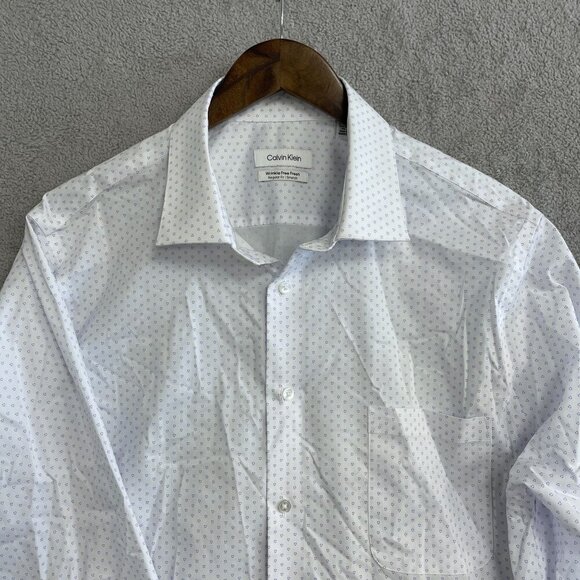 NWOT Calvin Klein Men's XL Wrinkle Free Fresh Dress Shirt White & Blue Pattern - Picture 6 of 7